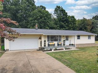 3130 Meadowcrest St NW, Massillon, OH 44647