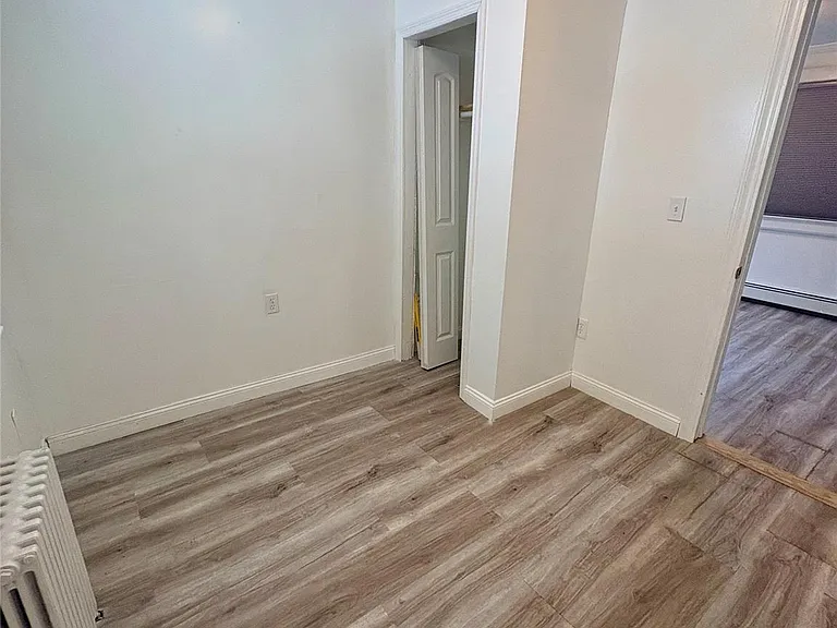 469 River St — Photo 10