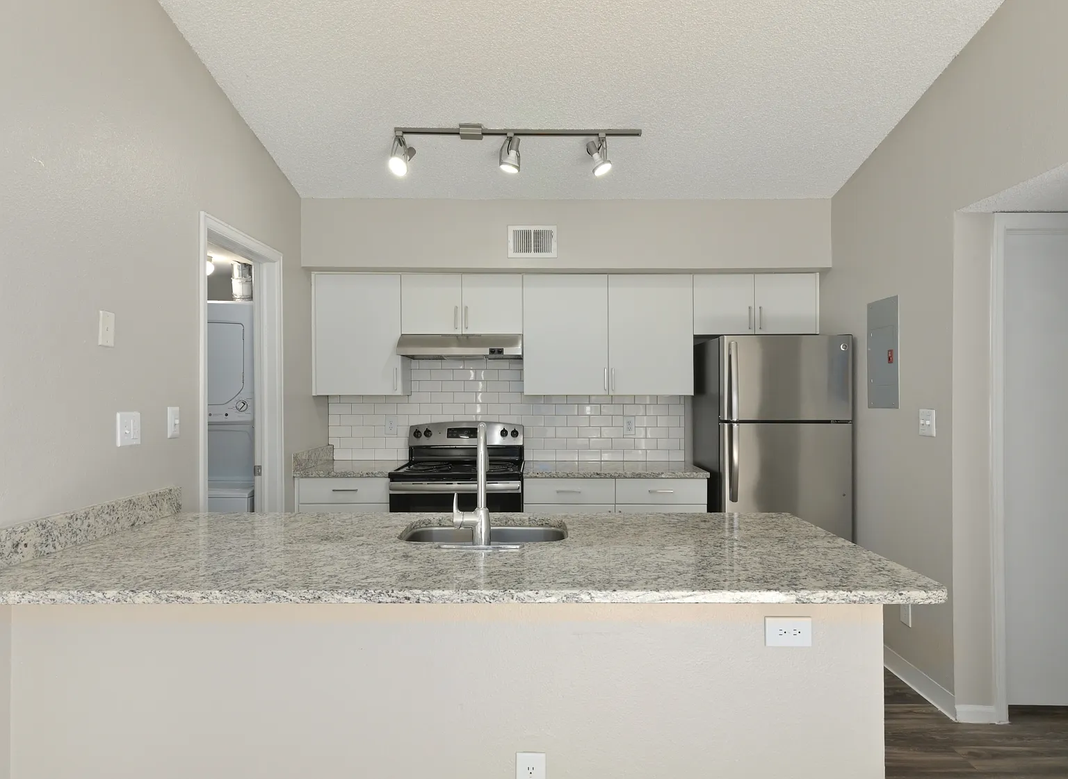 Arcadia Apartment Homes — Photo 4