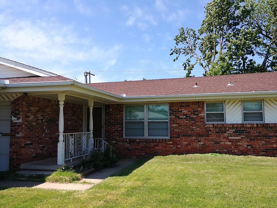 the front of the house 