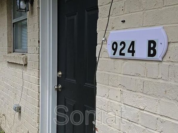 924 Deslonde St APT B