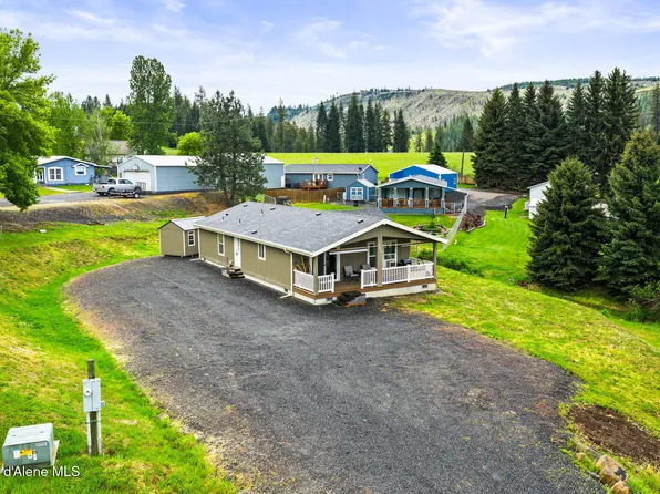 445 Rimrock Dr, Saint Maries, ID 83861