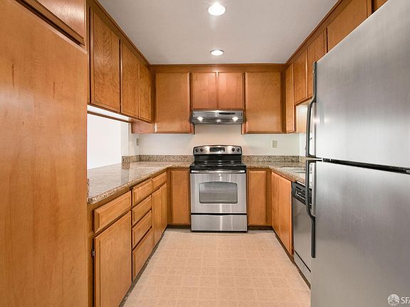 5th image of 130 Galewood Cir