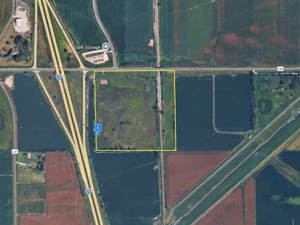 20001 221st Council, Bluffs, IA 51561