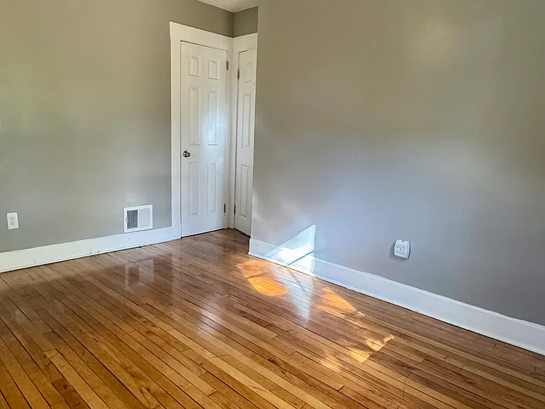 70 Beech St #2 — Photo 10