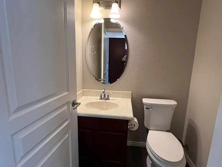 123 N Washington St #43 — Photo 10