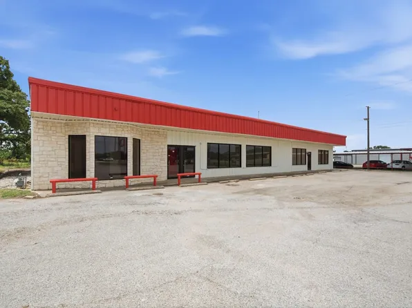 935 E Main St, Eastland, TX 76448