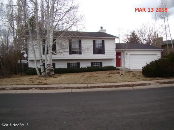 1801 Thistle Rd, Flagstaff, AZ 86004