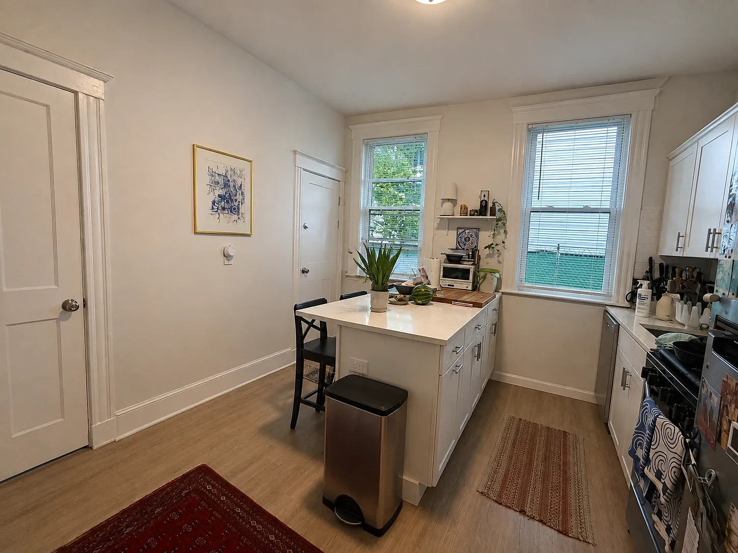 2 bed, 1.5 bath, 1000 sqft, $3,100 — Photo 4