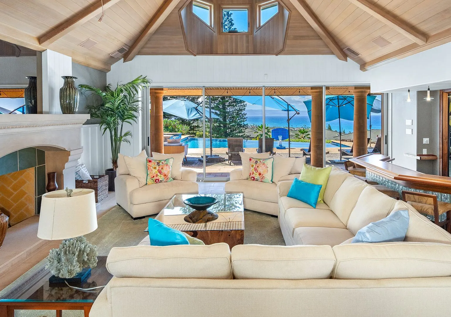 Private Kapalua Estate in Pineapple Hill 4 Bedroom 4.5 Bath Luxury Home with Pool — Photo 4