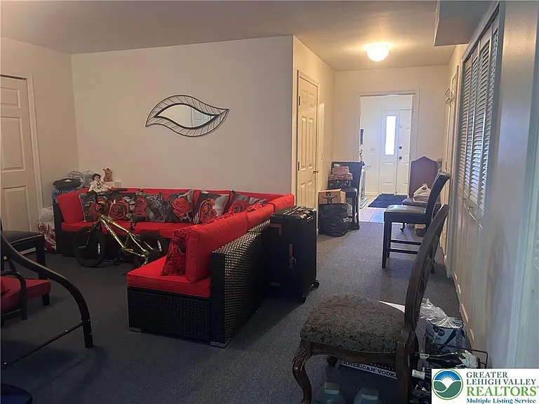 2465 Gillian Ln — Photo 19