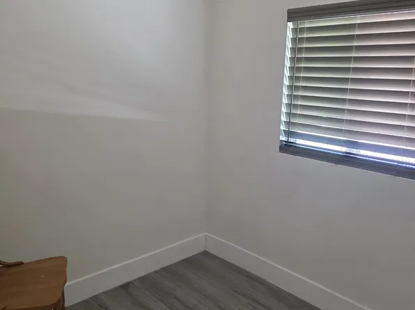 537 W Lexington Dr APT C, Glendale, CA 91203