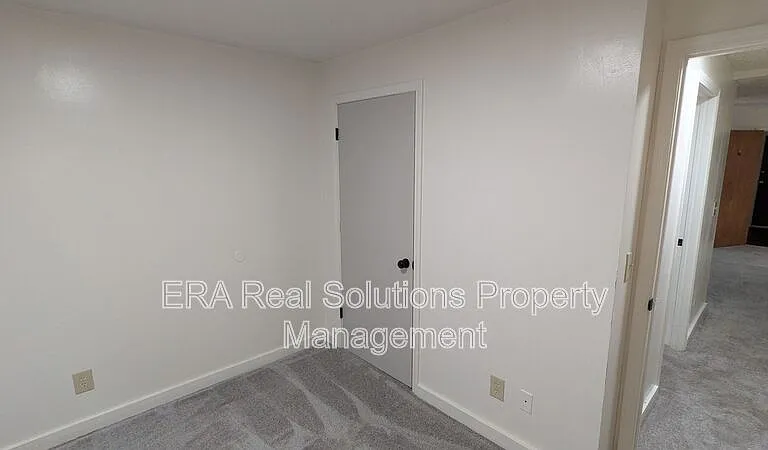 7875 Reading Rd #18 — Photo 9
