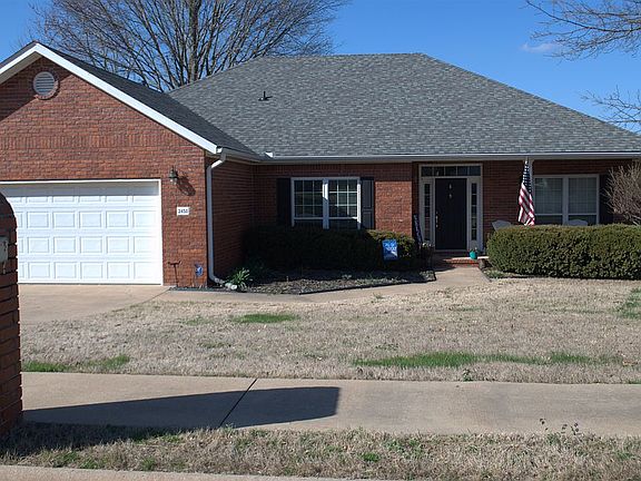 2nd image of 2450 Indian Oaks Trl