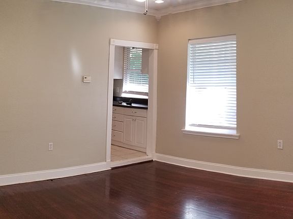 2nd image of 421 Townes St APT 4