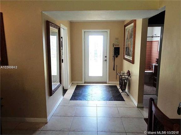 2nd image of 21300 NE 24th Ct