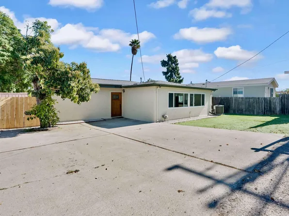 8217 Sunset Rd, Lakeside, CA 92040