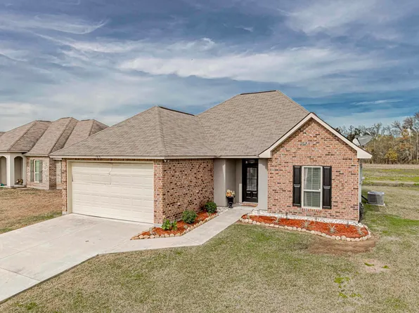 4616 Aubrey Ann Dr, Addis, LA 70710
