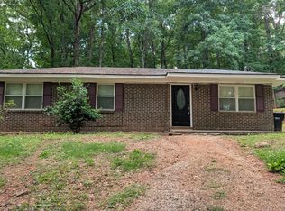 5587 McWaine Dr, Bessemer, AL 35022