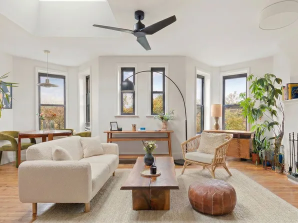 634 11th Street image 1 of 9