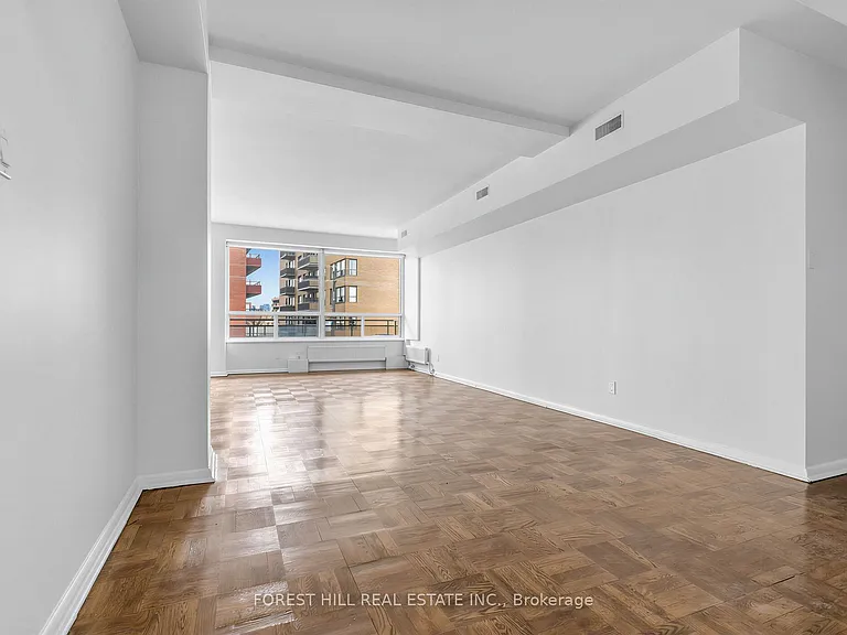 2500 Bathurst St #306 — Photo 5