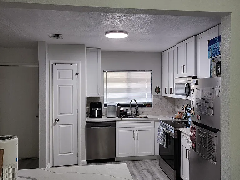 9807 Lombard Ct #207 — Photo 7