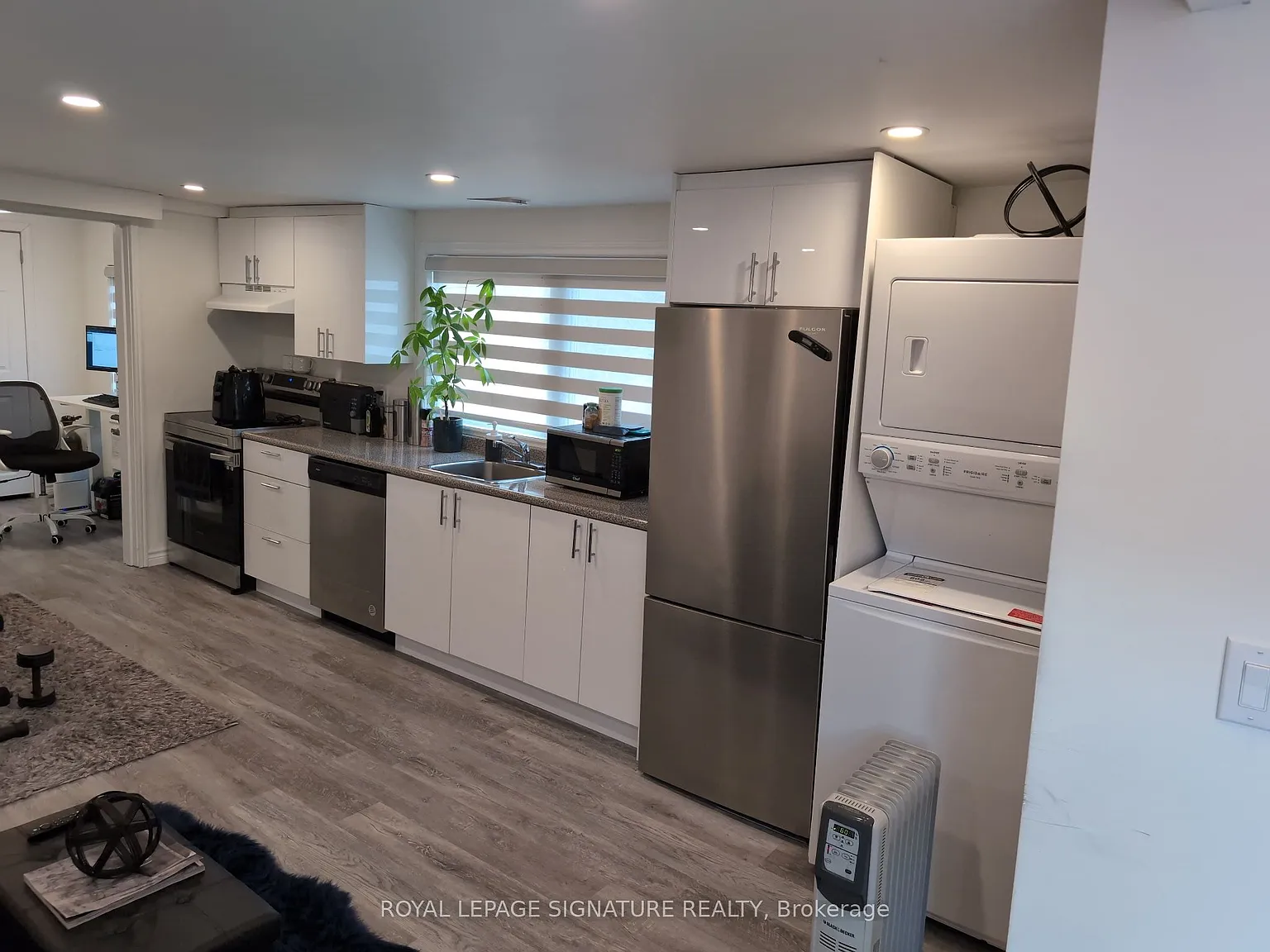 1 bed, $1,749 — Photo 4