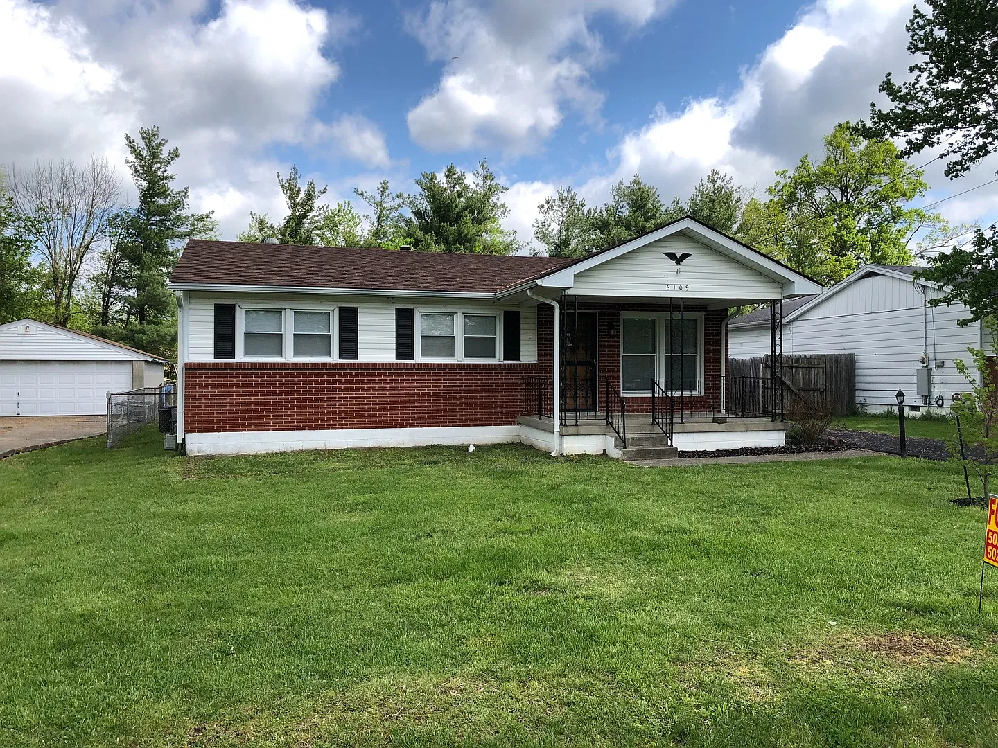 Beautiful, newly renovated 3 bedroom / 1 bath house — Photo 2