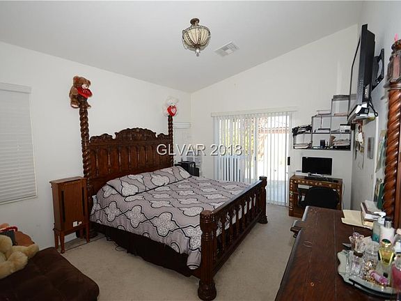 3rd image of 6982 Aptos Ct