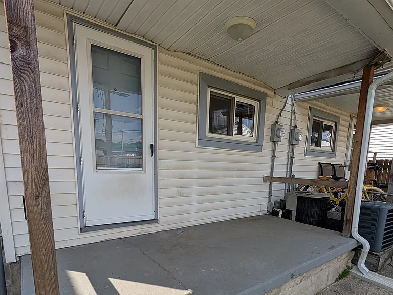 706 Kolping Ave — Photo 21
