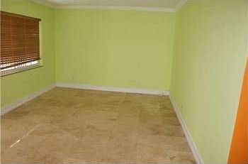 2nd image of 3007 N Andrews Ave #6-1