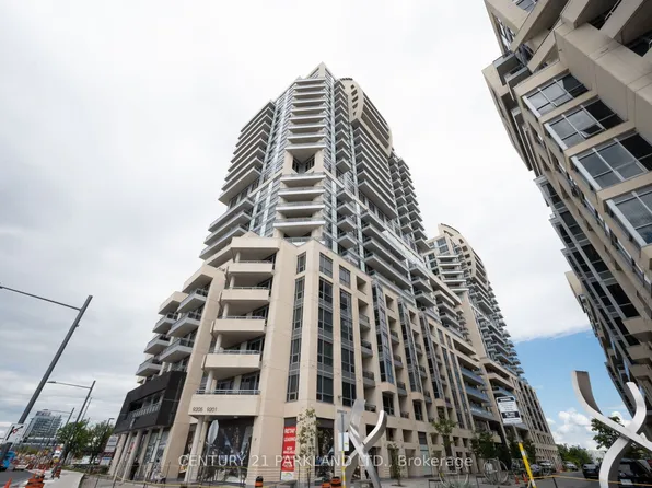 9205 Yonge St S, Richmond Hill, ON