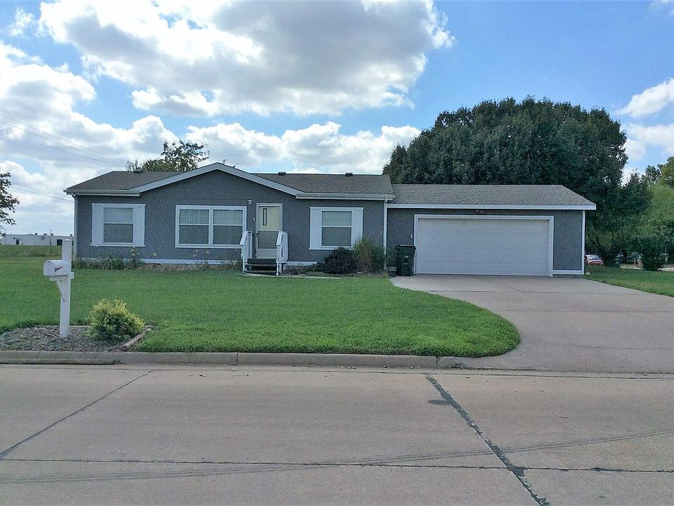 1st image of 303 Westland Dr