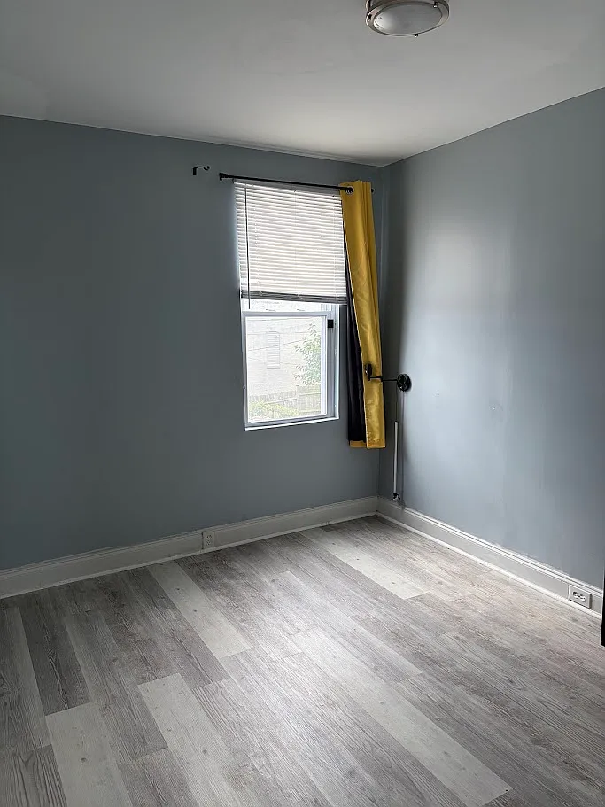 3 bed, 1080 sqft, $2,150 — Photo 1