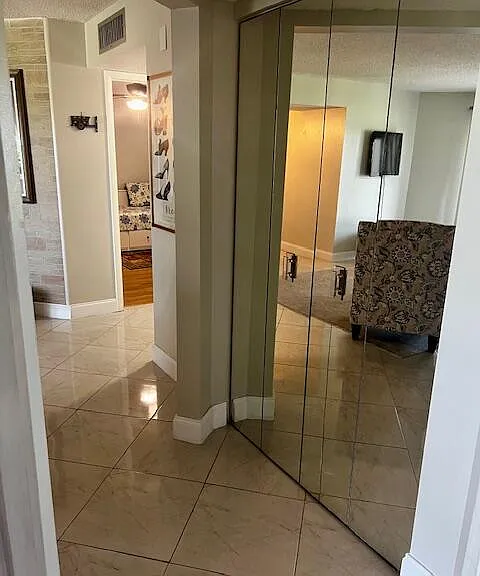 3755 Via Poinciana #304 — Photo 20