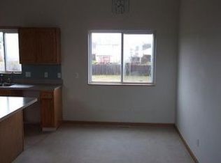 637 Willow St, Howard City, MI