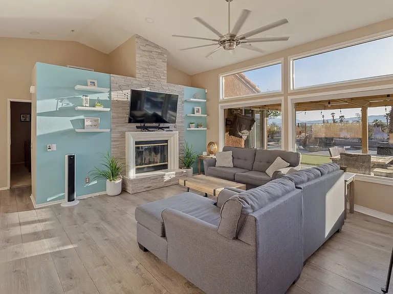 9693 El Rio Ln — Photo 4