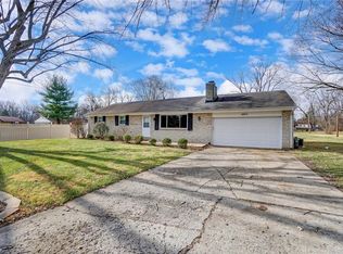 1417 Eileen Dr, Dayton, OH 45434