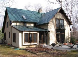 2502 Cedronella Rd, Chapel Hill, NC 27514