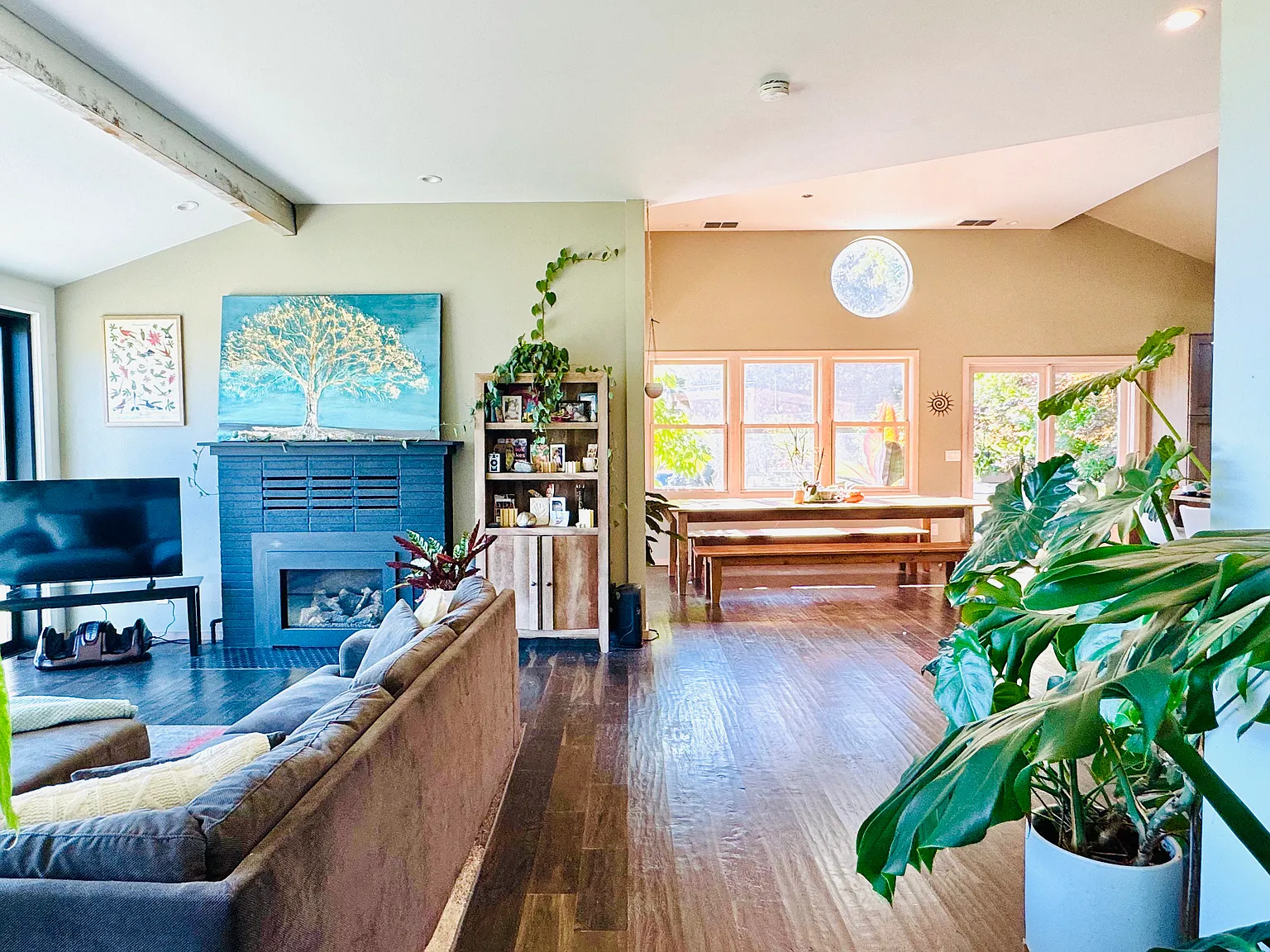 4 bed, 1800 sqft, $5,500 — Photo 4