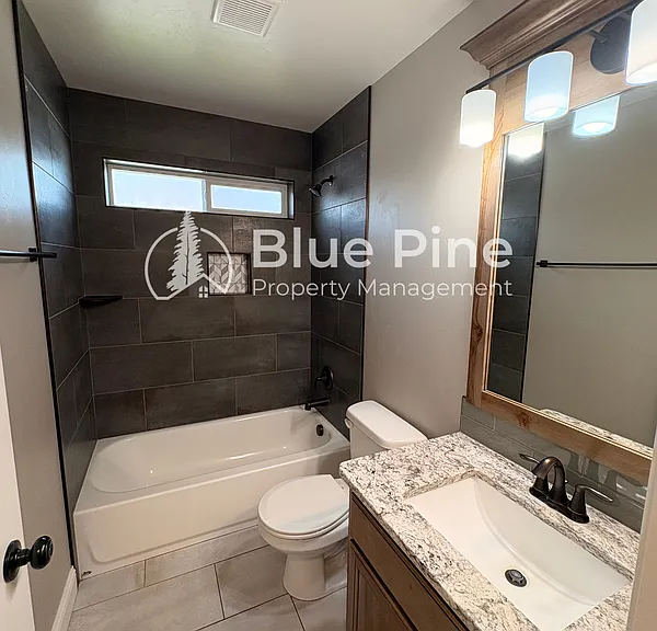 1890 Mesa Canyon Dr — Photo 15