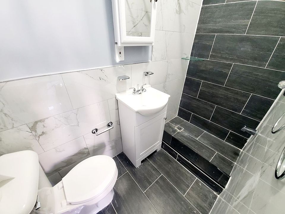 2nd image of 260 49th St #1F