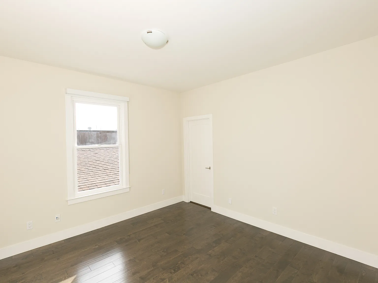 2 bed, $6,500 — Photo 1
