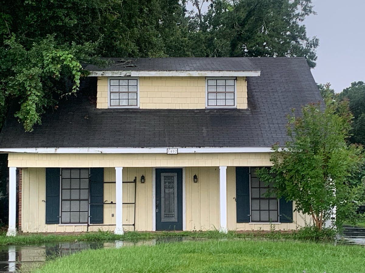 1402 Old Jeanerette Rd, New Iberia, LA 70563 Zillow