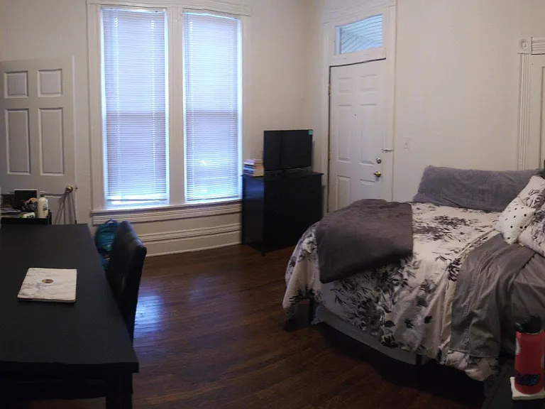 416 S Dunn St — Photo 24