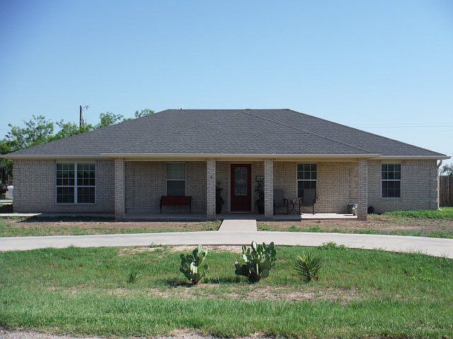 1st image of 1226 Stone Meadow Dr