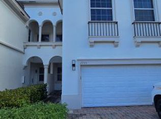 7070 Venice Way APT 2905, Naples, FL 34119