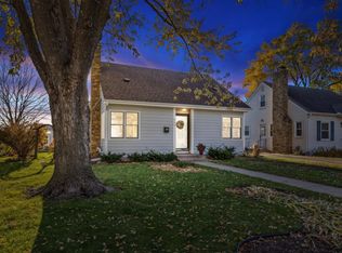 3274 Library Ln, Saint Louis Park, MN 55426