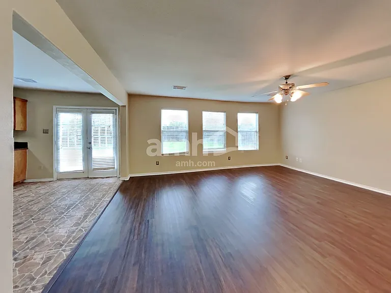 3803 Dogwood Trl — Photo 5