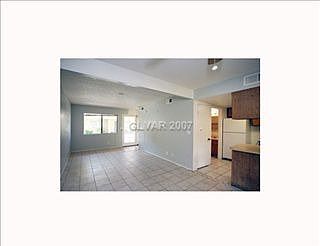 2nd image of 120 Bel Port Dr Unit 122